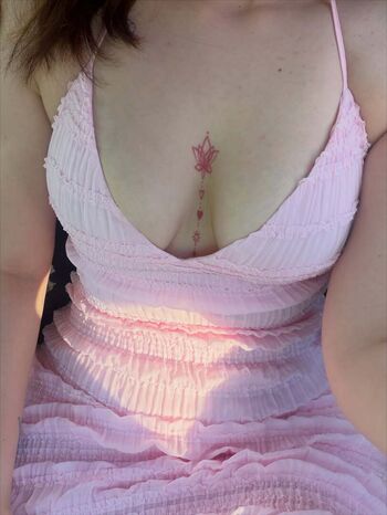 Full leaked Itsmenazli private onlyfans photo