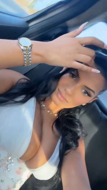 Full leaked Abida private onlyfans photo
