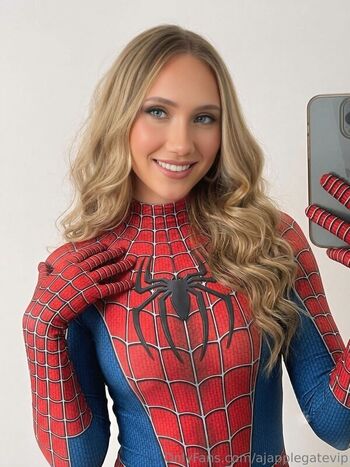 Aj Applegate