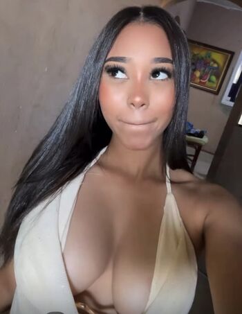 Full leaked Albeilly private onlyfans photo