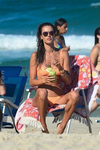 Full leaked Alessandra ambrosio private onlyfans photo