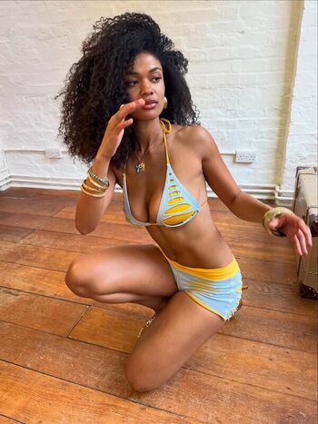 Full leaked Artsynya private onlyfans photo