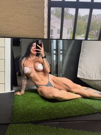 Full leaked Ashhentrekin private onlyfans photo