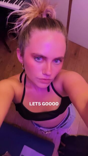 Full leaked Axelle maga private onlyfans photo