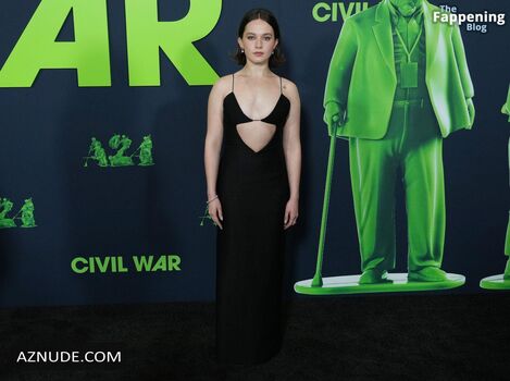 Full leaked Cailee spaeny private onlyfans photo