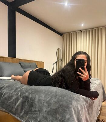 Full leaked Camiihenaoo private onlyfans photo
