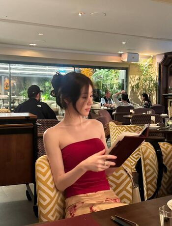 Full leaked Chaeryeong page private onlyfans photo