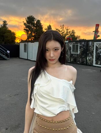 Full leaked Chaeryeong private onlyfans photo