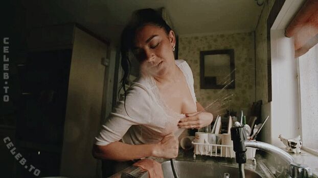 Full leaked Charli xcx private onlyfans photo