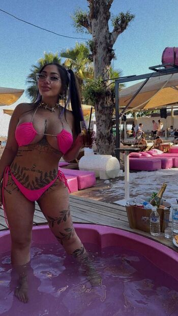 Full leaked Cikolatabitter private onlyfans photo