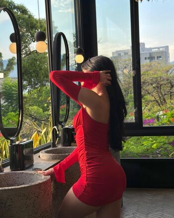 Daniela Velásquez