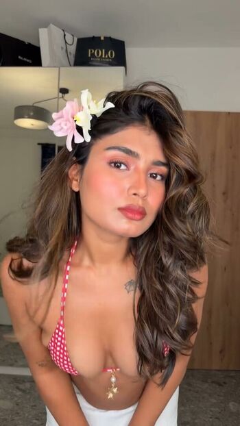 Full leaked Disha verma page private onlyfans photo
