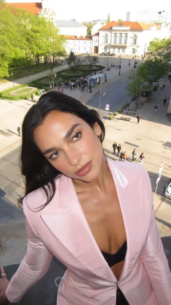 Dua Lipa