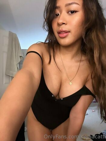 Full leaked Emikoxo page private onlyfans photo