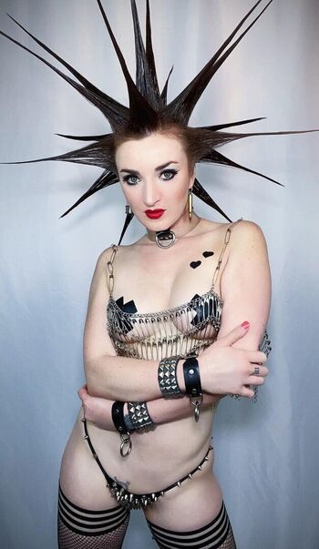 Full leaked Erinmicklow private onlyfans photo