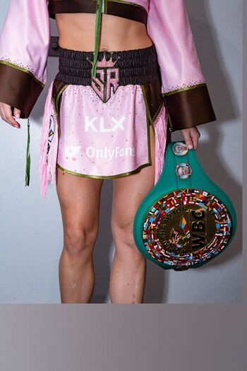 Female Boxers