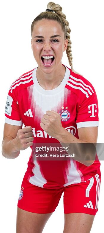 Full leaked Female football private onlyfans photo