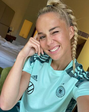 Full leaked Female football private onlyfans photo