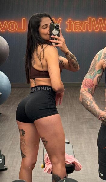 Full leaked Girls in wedgy fitness shorts private onlyfans photo