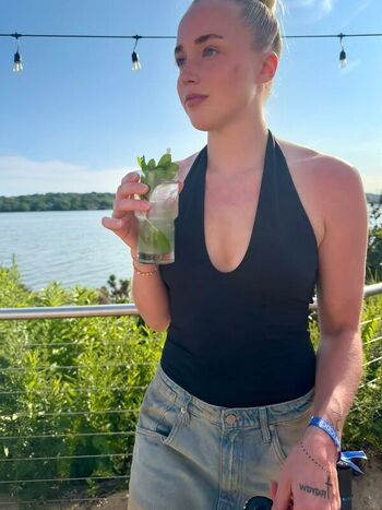 Full leaked Hailey van lith private onlyfans photo