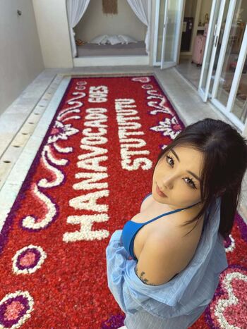 Full leaked Hanavocado private onlyfans photo