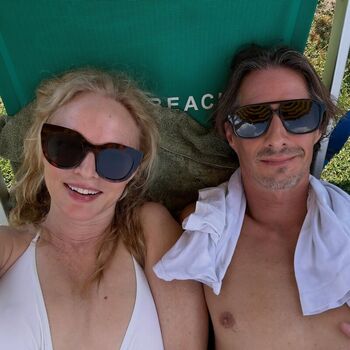 Full leaked Heather graham page private onlyfans photo