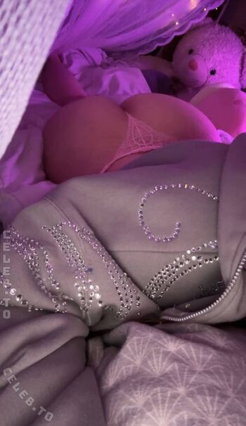 Full leaked Heavensentjoyx private onlyfans photo