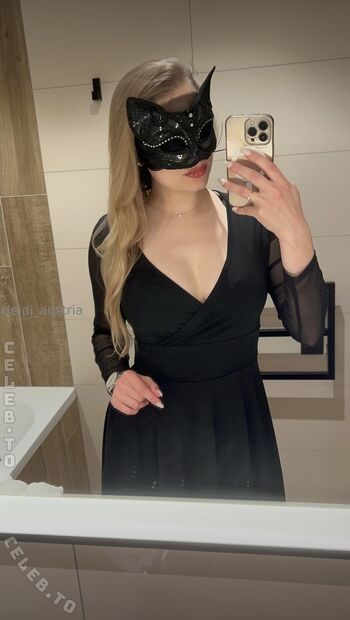 Full leaked Heidi austria page private onlyfans photo