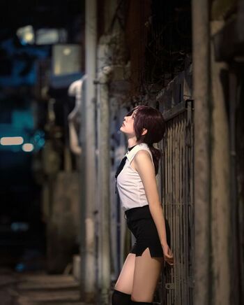 Helenyan083