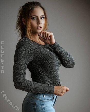 Full leaked Herzblutmadl private onlyfans photo