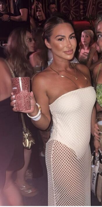 Full leaked Holly louise private onlyfans photo