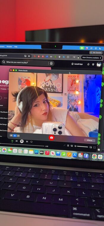 Full leaked Impossiblyeve private onlyfans photo
