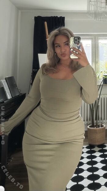 Full leaked Jana barca private onlyfans photo