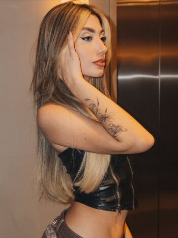 Julia Aleixo