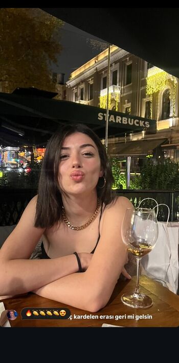 Full leaked Kardelen aknc private onlyfans photo