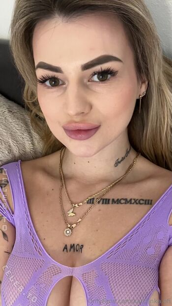 Full leaked Karolinka ofi private onlyfans photo