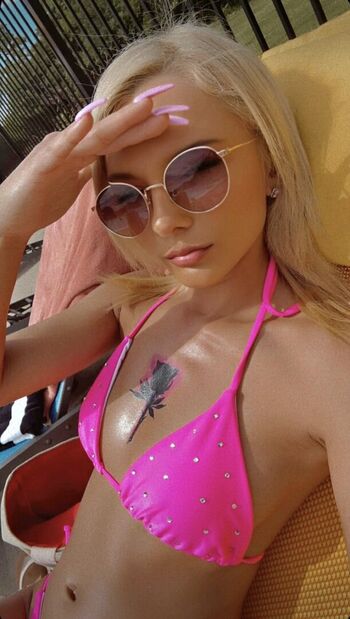 Full leaked Kelly lyn page private onlyfans photo