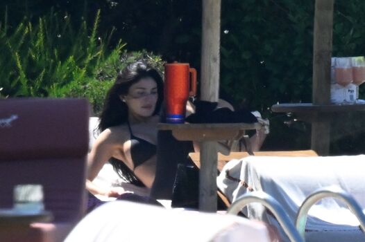 Full leaked Kylie jenner private onlyfans photo