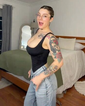 Full leaked La roli private onlyfans photo