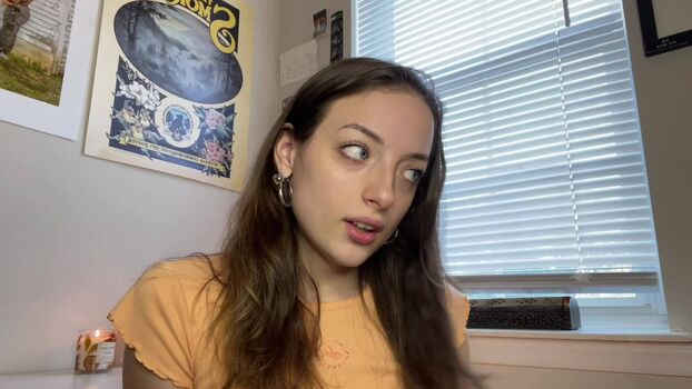 Full leaked Ladie daphne private onlyfans photo