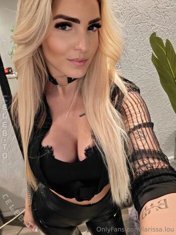 Full leaked Larissa lou private onlyfans photo