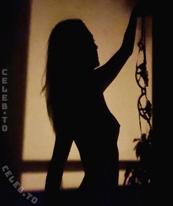 Full leaked Lavoisinedelombre private onlyfans photo