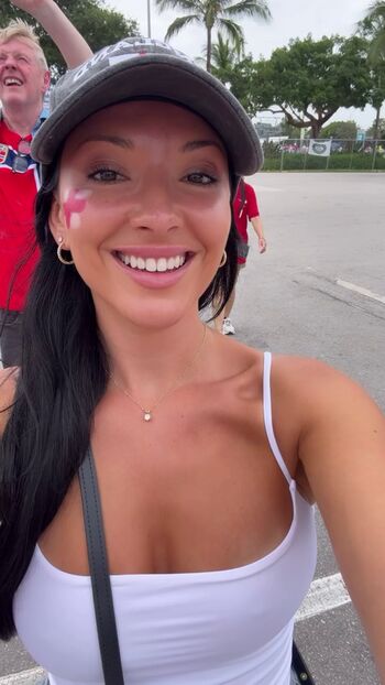 Full leaked Layah heilpern private onlyfans photo