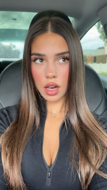 Full leaked Leah halton private onlyfans photo