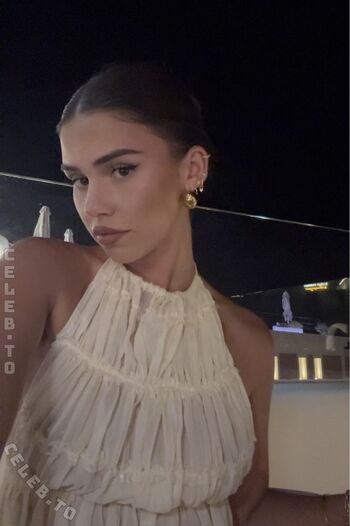 Full leaked Leah halton private onlyfans photo