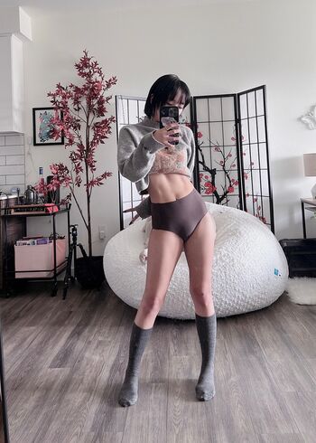 Full leaked Leezipotato private onlyfans photo