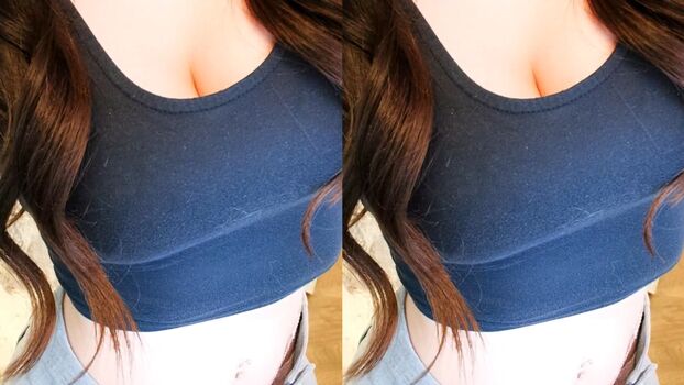 Full leaked Lilchiipmunk private onlyfans photo