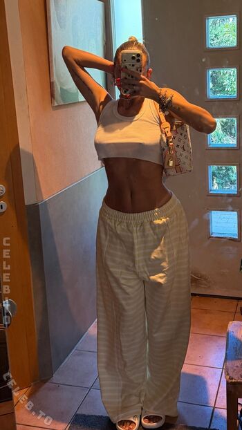 Full leaked Lillimsr page private onlyfans photo