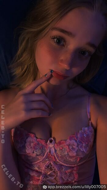 Full leaked Lilly schaper page private onlyfans photo