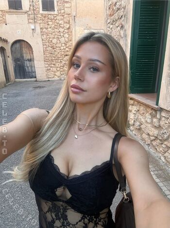 Full leaked Lilly solterbeck private onlyfans photo